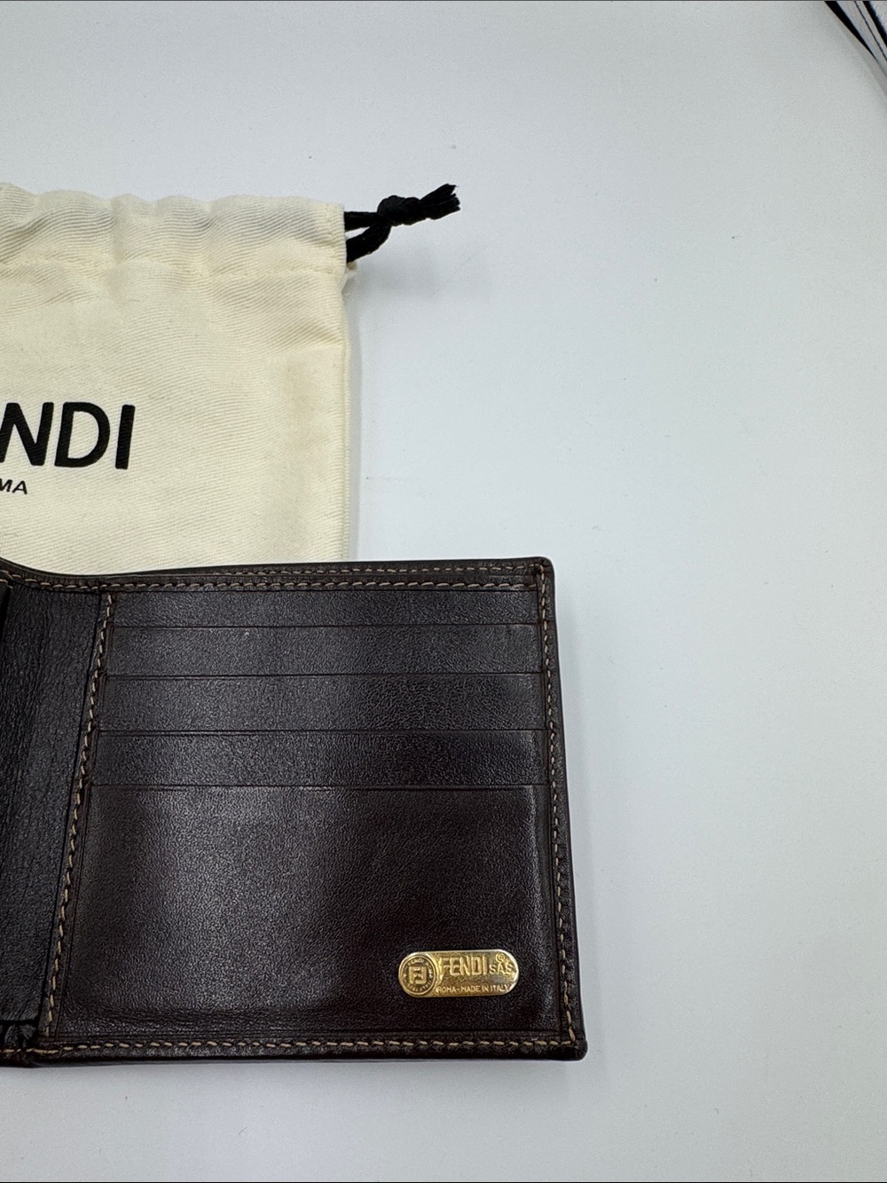 Fendi Men’s Zucca Logo Wallet w/ Dust Bag - Picture 3 of 10